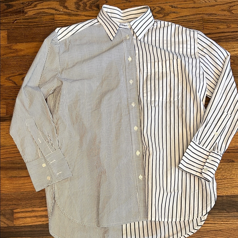 Banana Republic Men's Striped Button-Down Shirt - Black and White